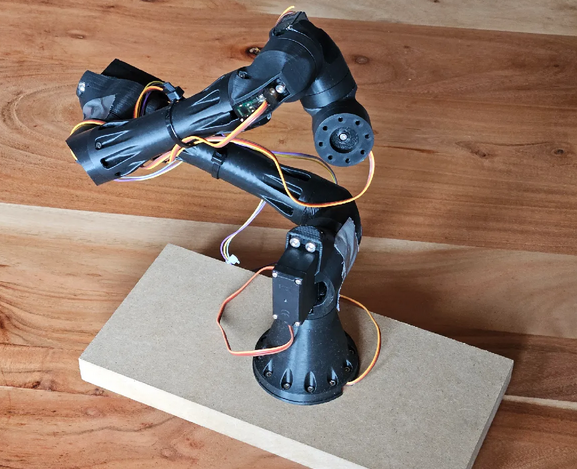 6DoF Robot Arm Educational Project